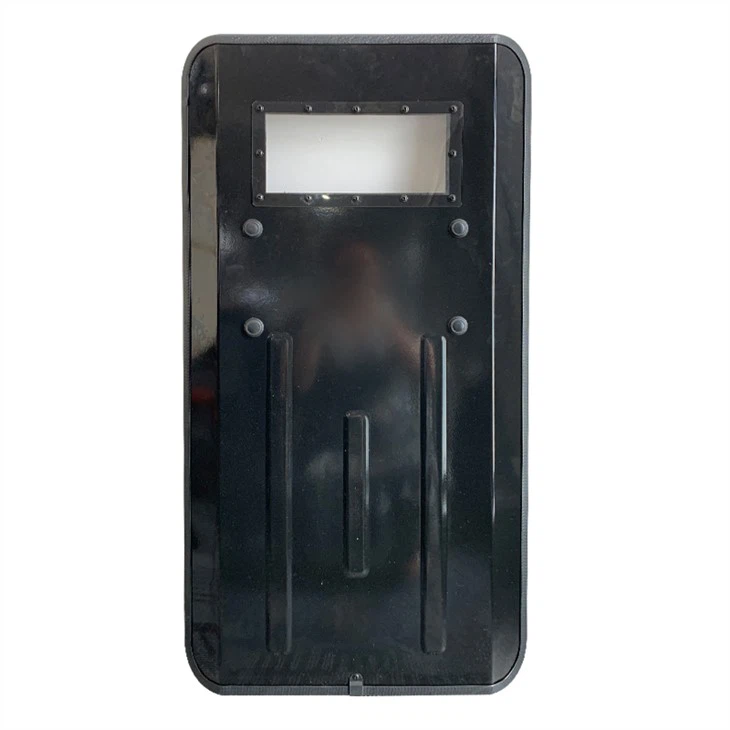 Escudo antidisturbios de metal